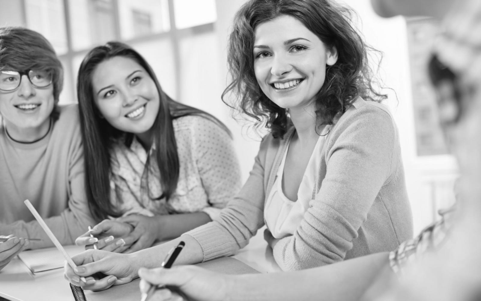 Financial data visualization demonstrating clear communication principles